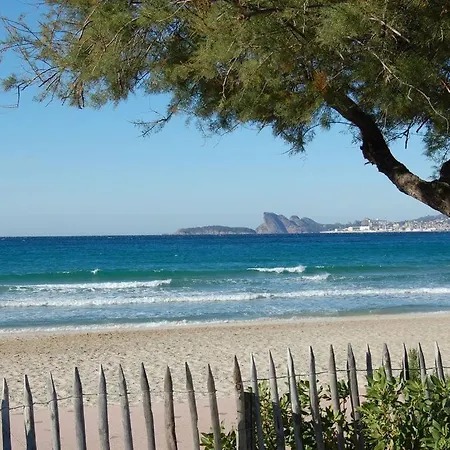 Au Calme L'ile Heureuse Апартаменты *